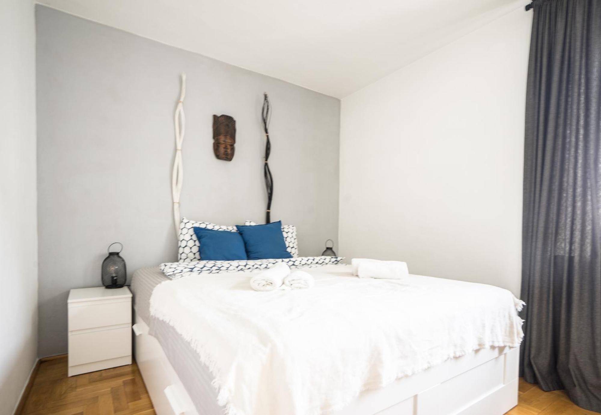 Oomph Warsaw Central 3-Bedroom Flat Exterior photo