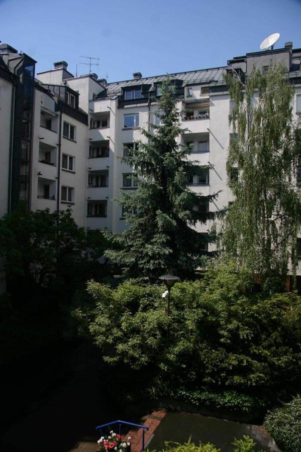 Oomph Warsaw Central 3-Bedroom Flat Exterior photo